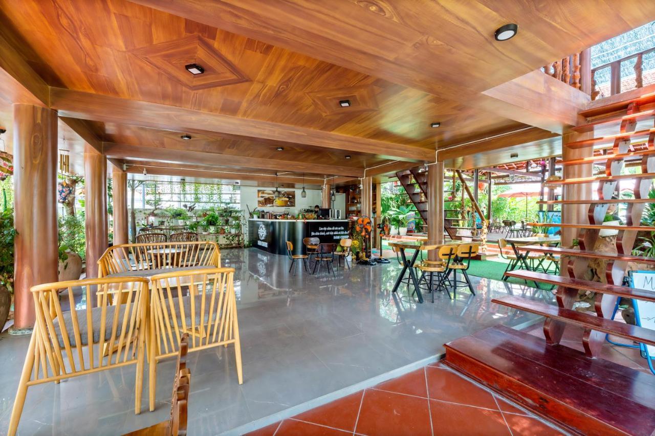 Alley Garden Homestay Хойан Экстерьер фото